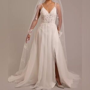 DB Studio wedding dress. Size 16.